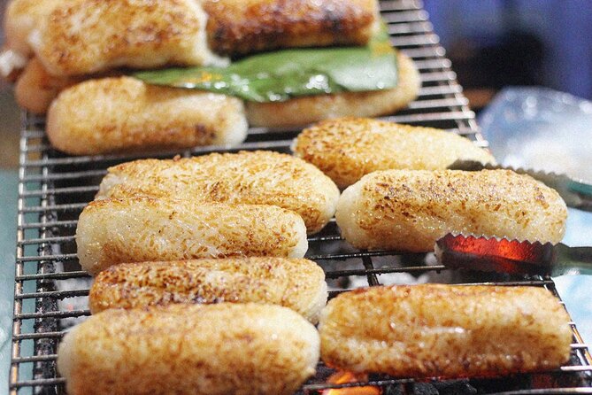 Ho Chi Minh City Street Food Tour & Sightseeing By Motorbike - Bánh mì in District 10