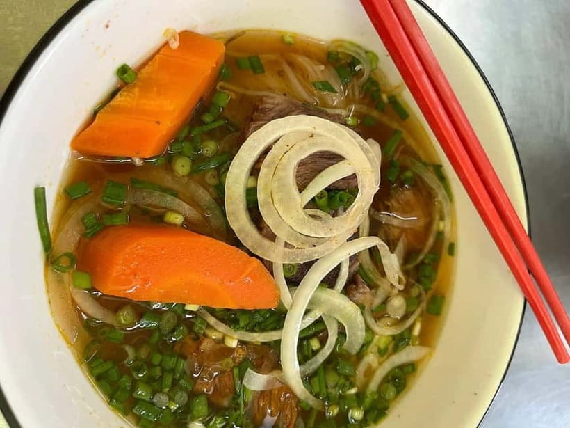 Ho Chi Minh City: Super Niche Walking Street Food Tour - District 10, where the walking becomes part of the meal