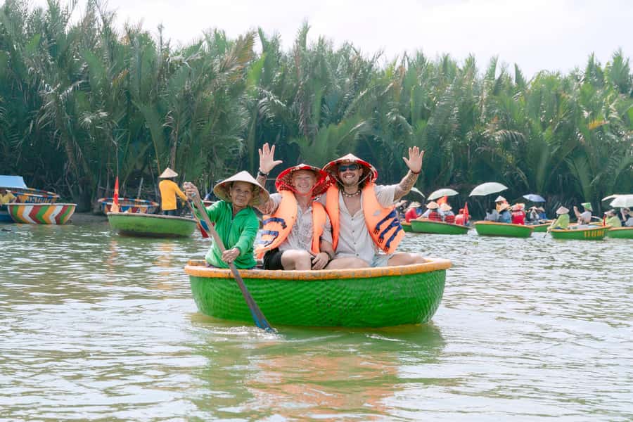Hoi An: Unique Street Food Tour - White rose dumplings and the pleasure of the setting
