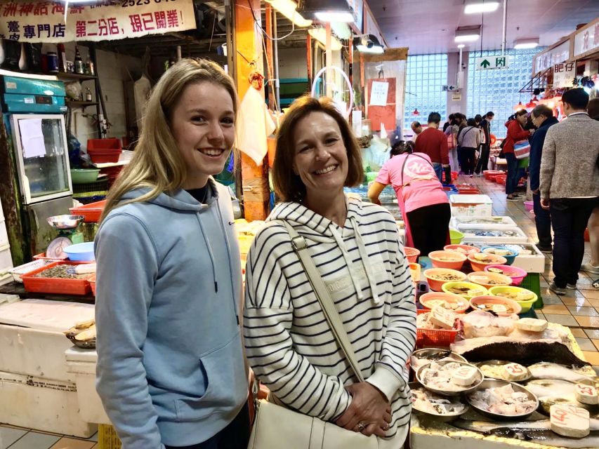 Hong Kong: Private Street Food Tour with a Local Insider - Why this food walk feels different