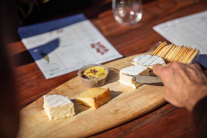 Hop on Hop off Wine tasting tour to Tamborine Mountain - Weather, clothing, and practical comfort