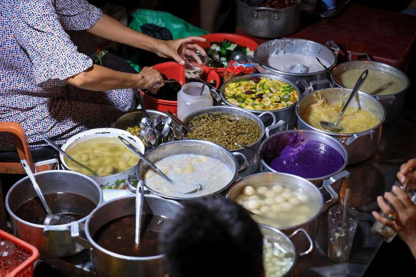 Hue: Guided Local Food Tour with Stories - Should you book it?
