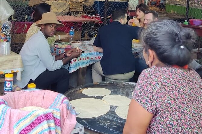Immersion Tour and Oaxaca Markets, All gastronomy included - Starting at TeoLab Xicoténcatl 609