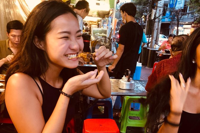 Incredible Bangkok Food Tour - Michelin Guide snacks and street food