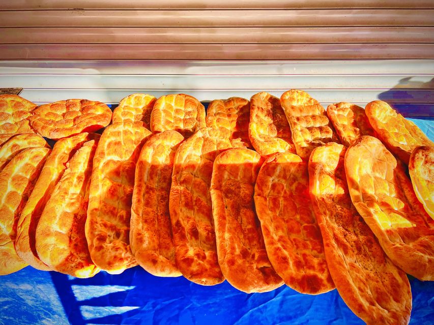 Istanbul: Guided Food Tour with Ferry Ride and Tastings - Kadikoy’s markets and local food stops