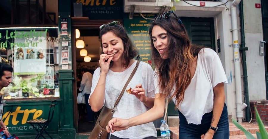 Istanbul: Private Guided Food Tour with 10 Tastings - Timing, cancellation, and practical details