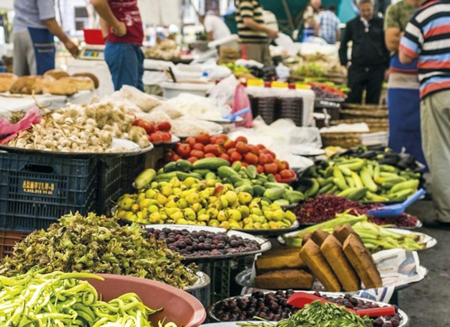 Istanbul: Turkish Food Tour in Kadikoy Across the Bosphorus - What the guide adds to the food