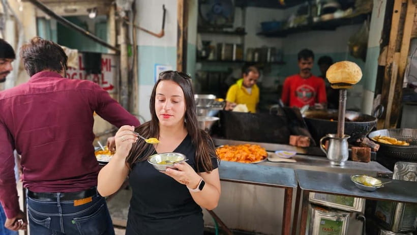 Jaipur Food Walk l Eat Just Like Locals - Key points at a glance