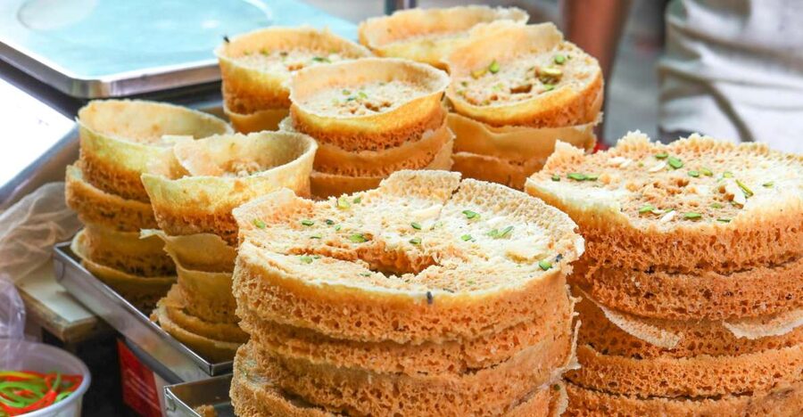 Jaipur: History Street Food Tour with Local Guide - Starting at Golcha Cinema in the Pink City