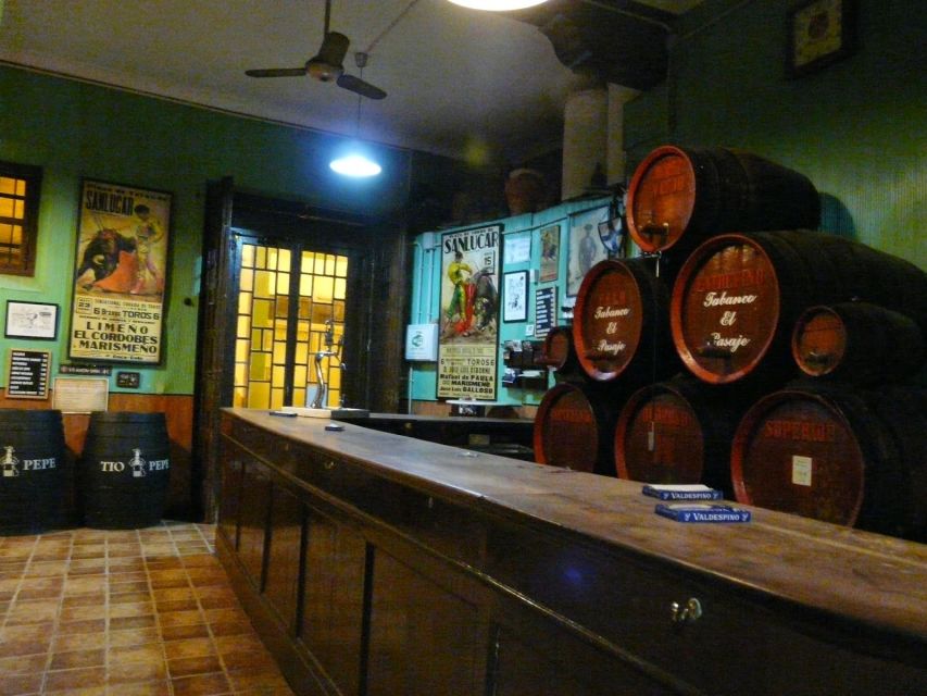 Jerez: Traditional Tapas Tour - Starting at Arenal Square