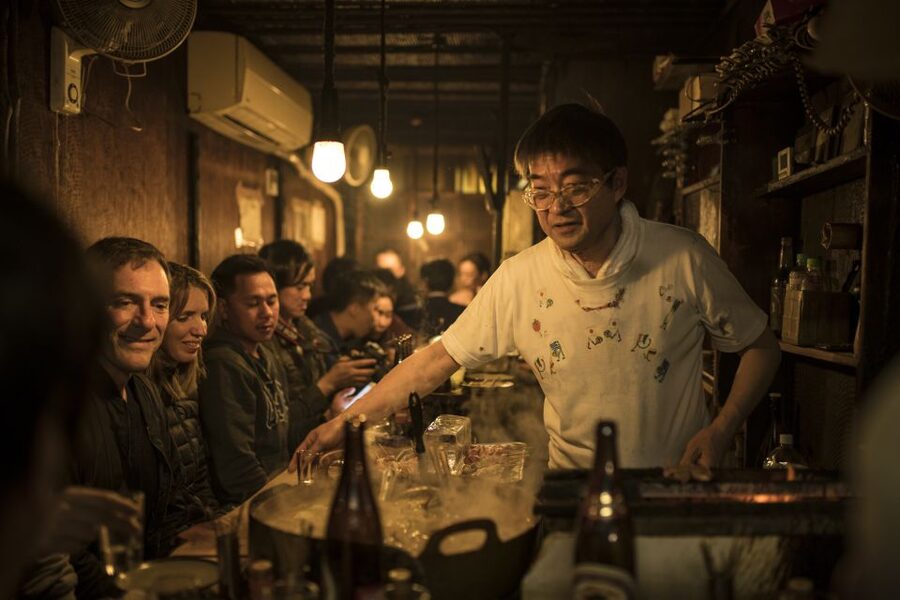 Kanazawa: Private Food Tasting Walking Tour - Six tastings, with room for local surprises