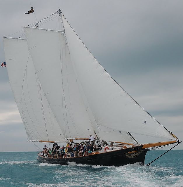 Key West: Schooner Sunset Sail with Food & Drinks - The Crew Makes the Difference