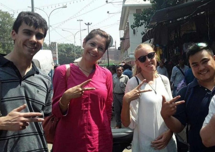 Kochi: Local Street Food Guided Walking Tour with Tastings - Market fruit and the pleasure of trying something new