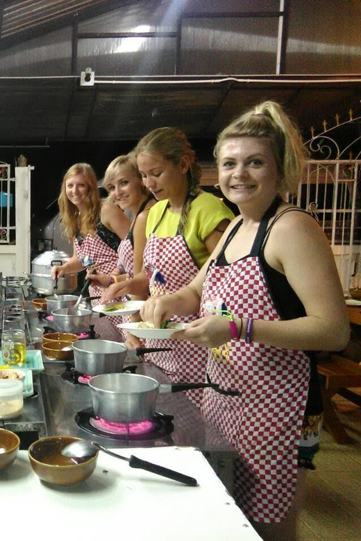 Krabi: Morning or Afternoon Culinary Adventure at Smart Cook - Building your menu from seven Thai categories