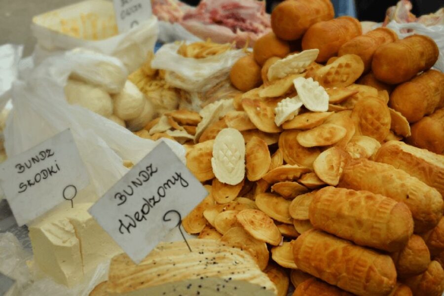 Krakow: Traditional Street Food Walking Tour - The best reason to start with Polish food