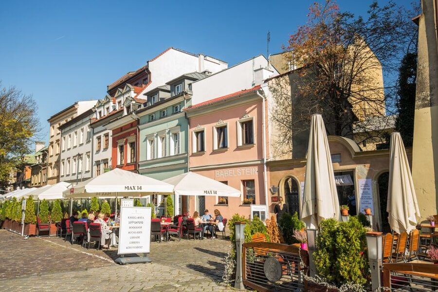 Krakow: Traditional Street Food Walking Tour - How much food do you actually get?