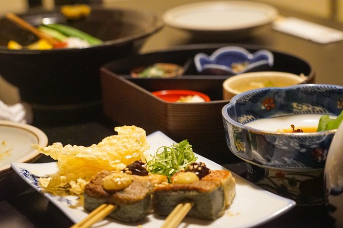 Kyoto Night Foodie Tour in Gion (9+ dishes + 6 Sake tastings) - Pontocho: a second meal in a famous dining district
