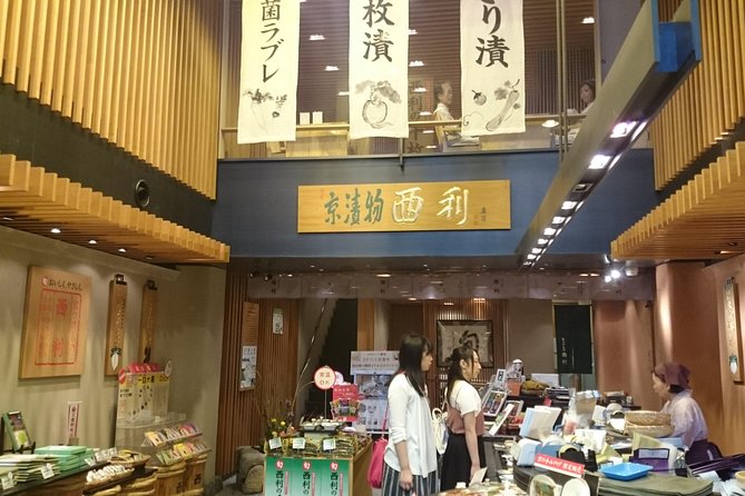 Kyoto Nishiki Market Food and Culture Walking Tour - Does $80.92 buy good value?