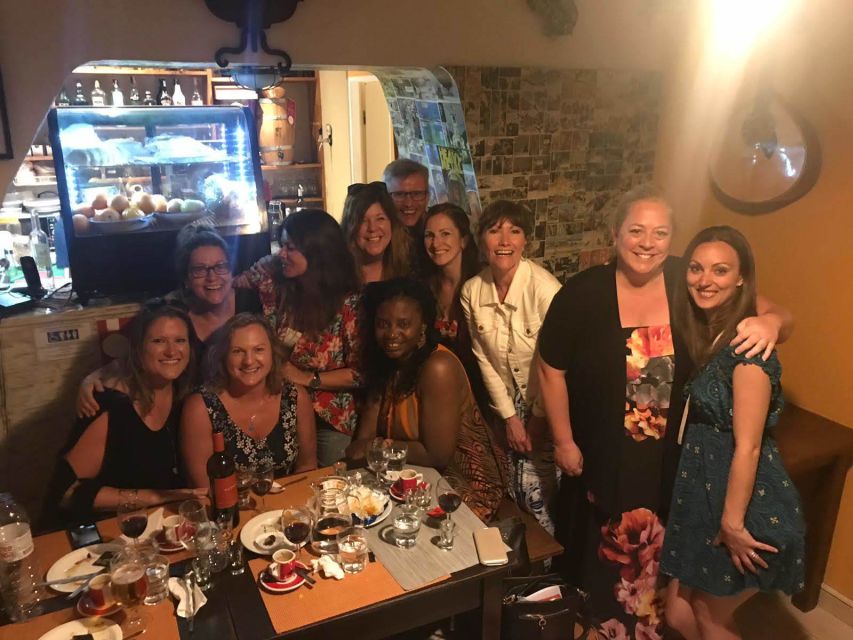 Lagos: 3-Hour Algarve Classic Food Tour - What the morning and evening options feel like