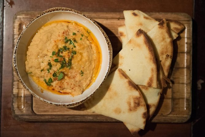 Las Vegas: The Strip's Celebrity Chefs Tour or Downtown Food Tour - Two ways to taste Las Vegas