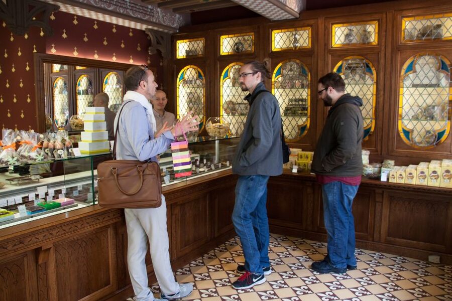 Le Marais: Pastry and Chocolate Food Tour - Pastry shops and the French habit of taking sweets seriously