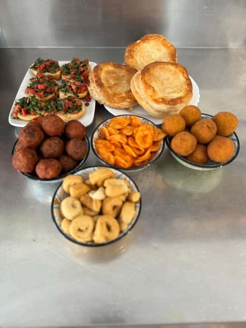 Lecce: Guided Street Food Walking Tour with Food and Wine - Finishing with frisa and Apulian wine