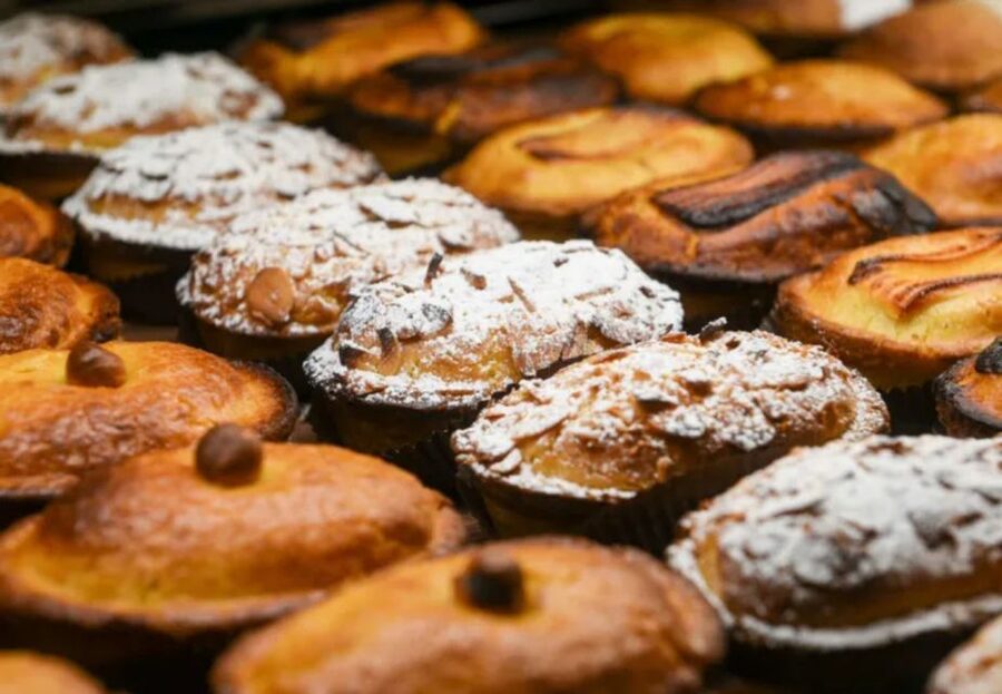 Lecce: Guided Tour & Street Food Tasting by Rickshaw - Porta Napoli and the old city entrance