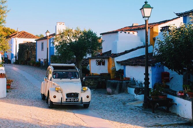 Lisbon Countryside Food Tour on a Vintage Car - Key points at a glance