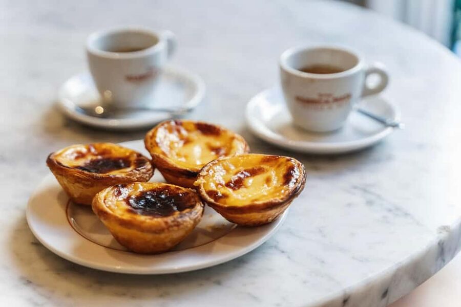Lisbon: Food & Wine Walking Tour Through Baixa - The guides make or break the evening