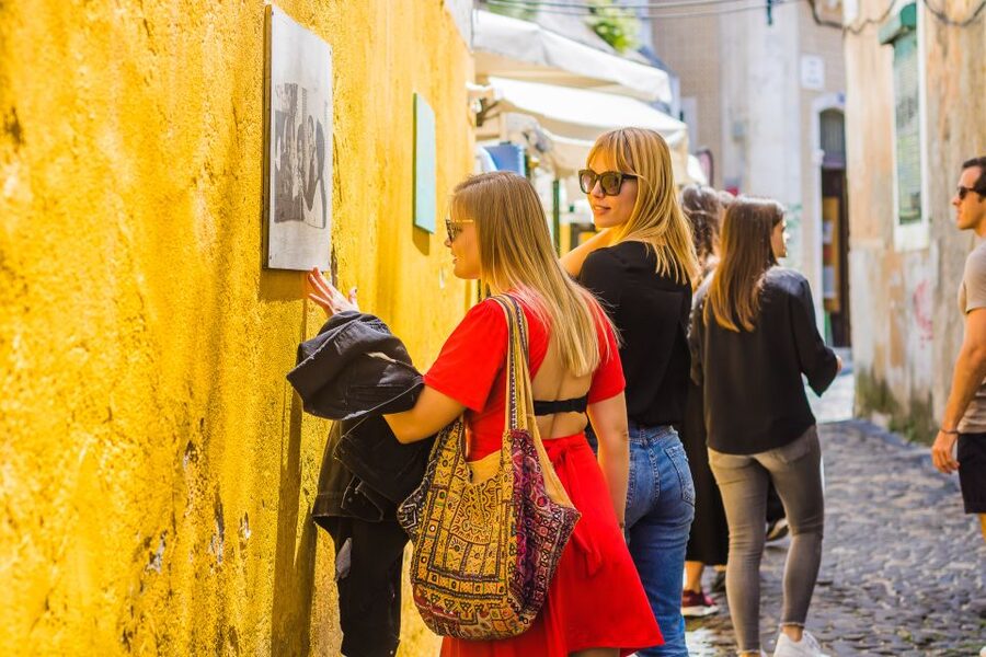 Lisbon: Guided Food and Wine Tasting Tour - Baixa de Lisboa, food with a city view