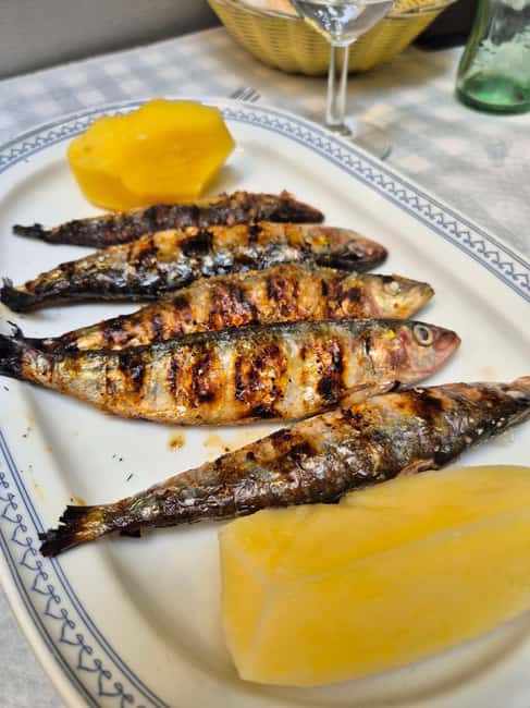 Lisbon Small-Group Food & Wine Tour Eat & Drink like a Local - A Portuguese Meal Served as a Walking Tour