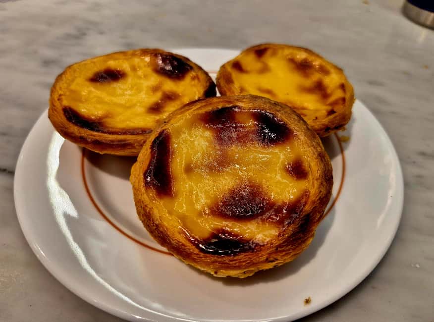 Lisbon Small-Group Food & Wine Tour Eat & Drink like a Local - What the Small Group Changes