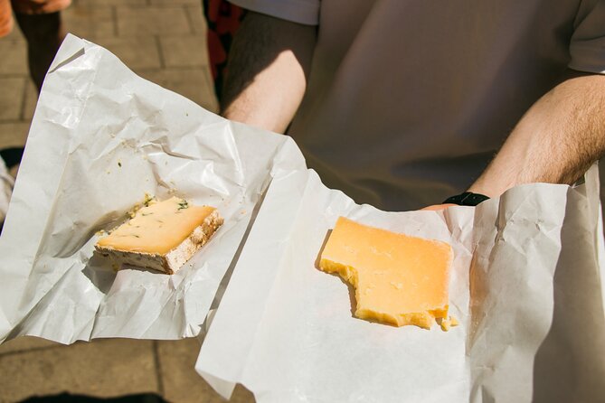 London Borough Market & London Bridge Food Tour - Why Borough Market works best with a food guide