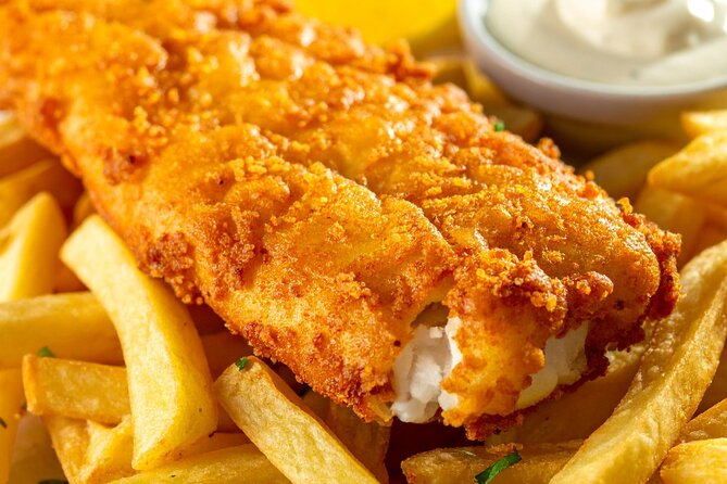 London: London Food Tour of Soho & Covent Garden - British classics: fish and chips, Scotch eggs, and pork pies