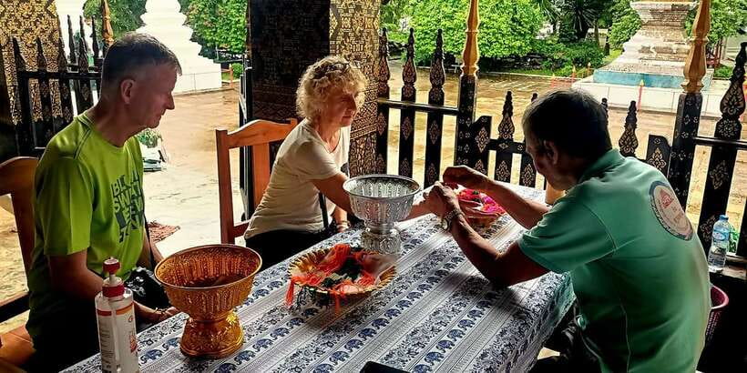 Luang Prabang: Foodie Walking Tour & Monk Blessing - Morning coffee or an evening meal