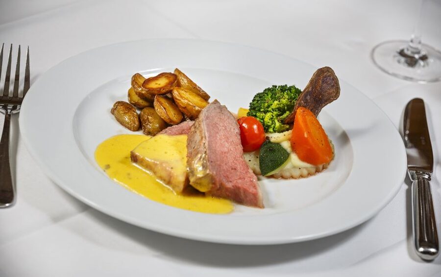 Lucerne: Lake Lucerne 1st Class Cruise with Gourmet Lunch - Is $143 a Fair Price?