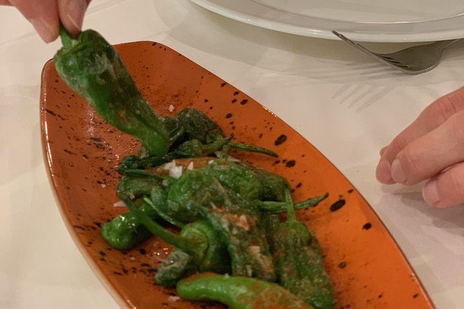 Lunchtime Tapas Tour in the Eixample with The Barcelona Taste - A guide who connects food, architecture, and city life