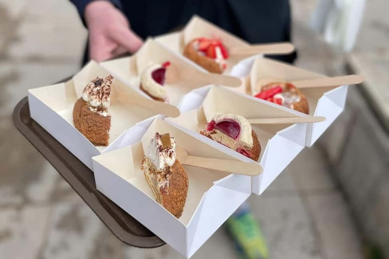 Lyon: Guided Food Tour with Tastings - Small groups and the social side