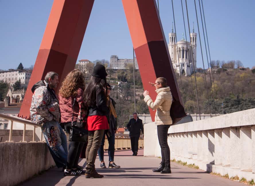 Lyon: Old Town Food Tour with 6 French Food Tastings & Wine - Tasting the food of the Canut workers