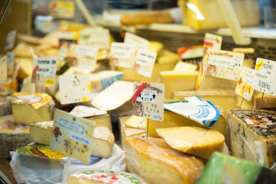 Lyon: Old Town Food Tour - Finding Lyon’s secret traboules