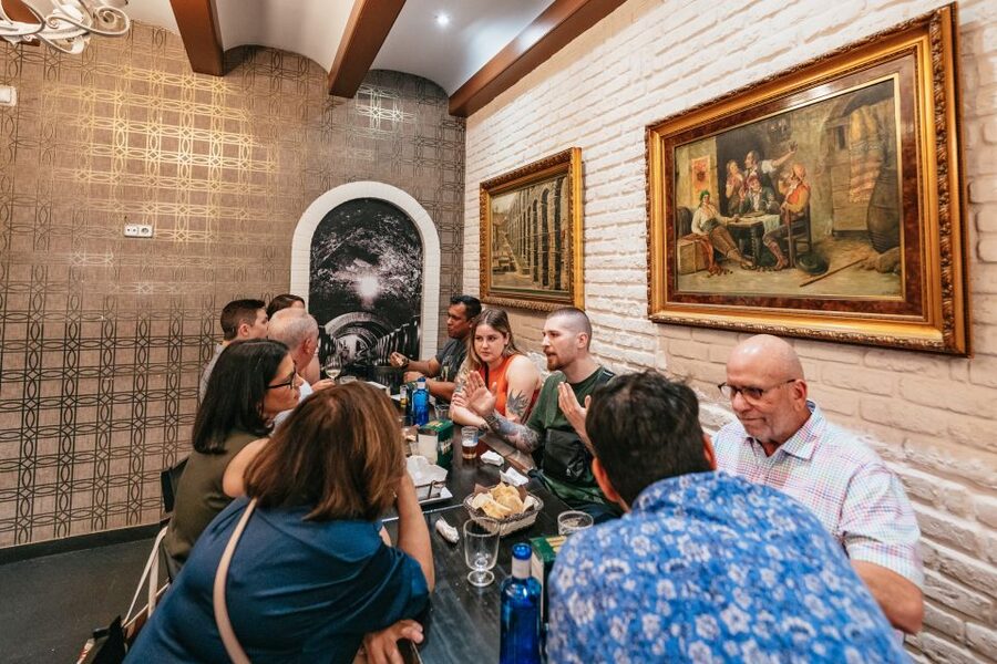Madrid: Food & Wine Tour with 10 Tapas & 4 Drinks Included - Four included drinks and why they matter