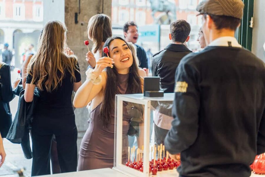 Madrid Guided Food Tour with Tapas and Spanish Wine - Vermouth, wine, and tinto de verano