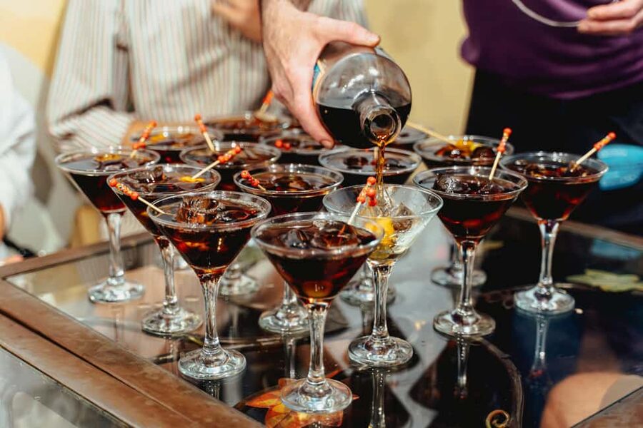 Madrid: Guided Food Tour with Tapas Tastings and Drinks - Practical details that affect your decision