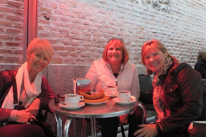 Madrid Small Group Tapas Tour at 4 Venues -Lunch or Dinner - Group size and the social side