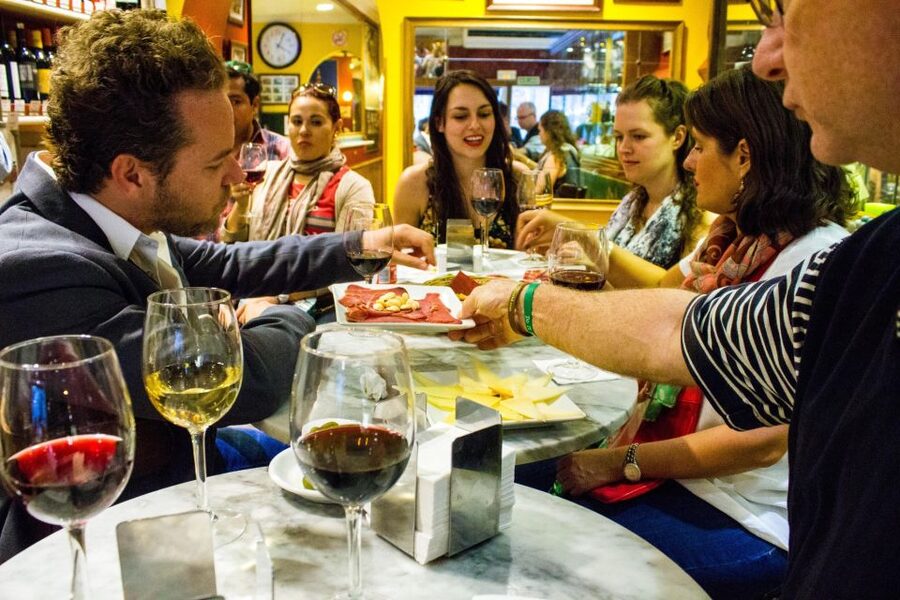 Madrid: Tapas & Wine Tasting Tour with Local Guide - Four old bars, one generous evening
