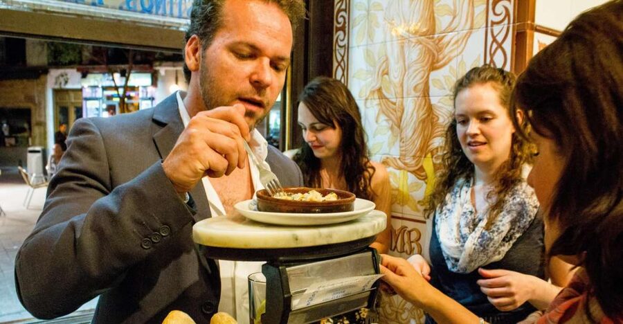 Madrid: Tapas & Wine Tasting Tour with Local Guide - The Literary Quarter, four stops at a steady pace