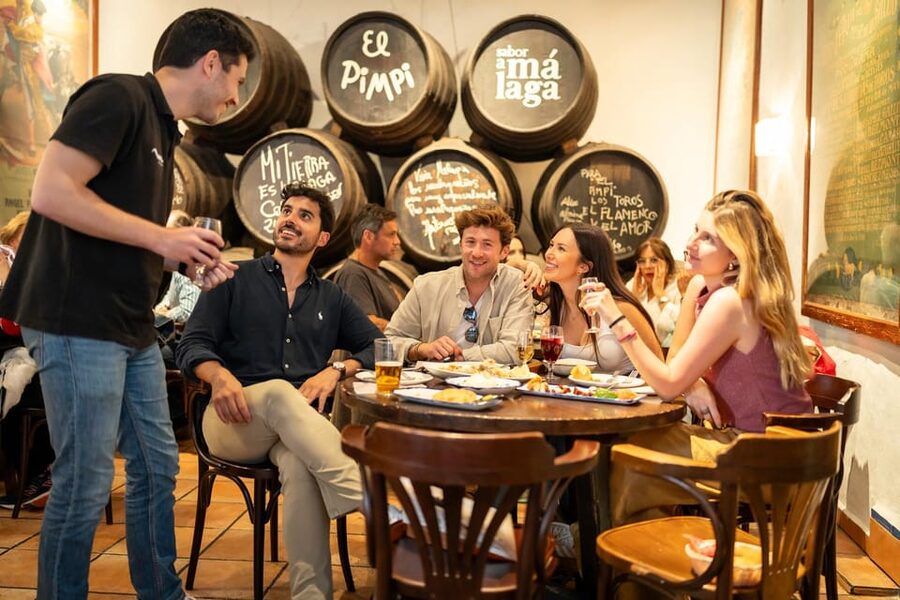Málaga: Tapas, Wine & Rooftops Private Tour - Four things to know before booking