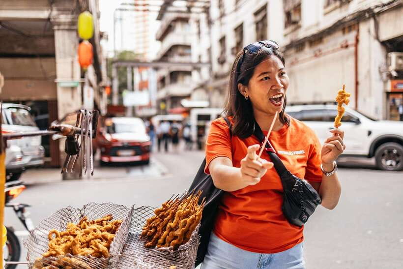 Manila: Street Food and Drinks Walking Tour with Tastings - Jeepneys, tricycles, and a little street-level adventure