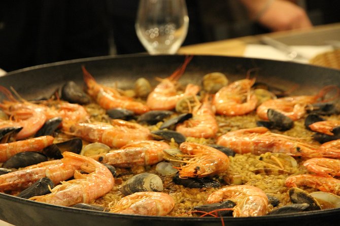 Market Gourmet Visit and Spanish Culinary Experience in Barcelona - La Boqueria: shopping before cooking