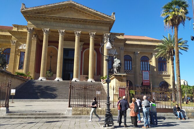 Markets and monuments: walking tour and street food in Palermo - Porta Carini and the old walls of Palermo